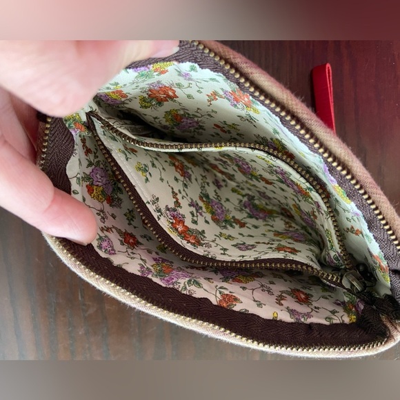 Japanese Quilted Cotton Wristlet with Cute Appliqué Front - Picture 6 of 9